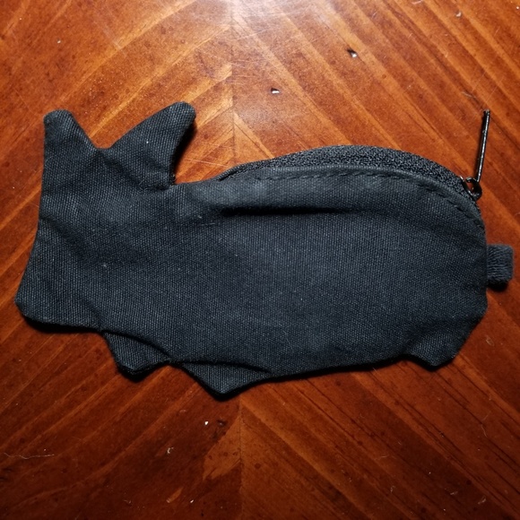 *Free with Purchase* Hurley Small Item Purse - Picture 2 of 3